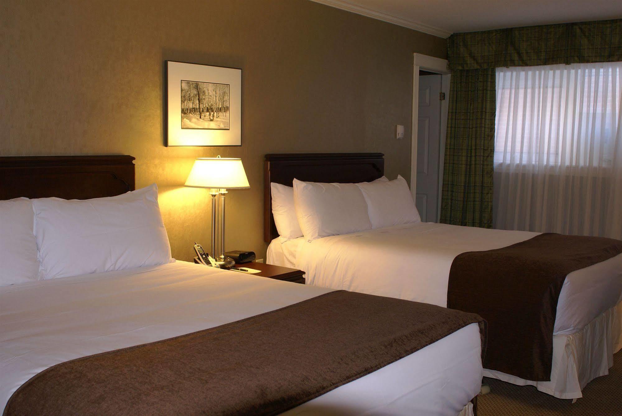 The Hotel On Pownal Charlottetown Zewnętrze zdjęcie