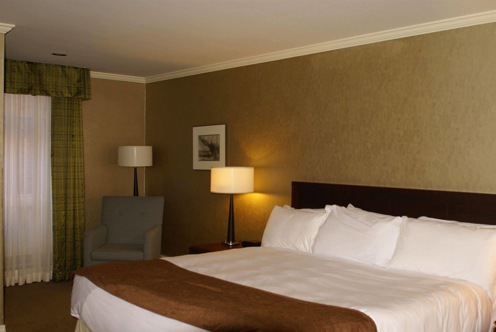 The Hotel On Pownal Charlottetown Zewnętrze zdjęcie